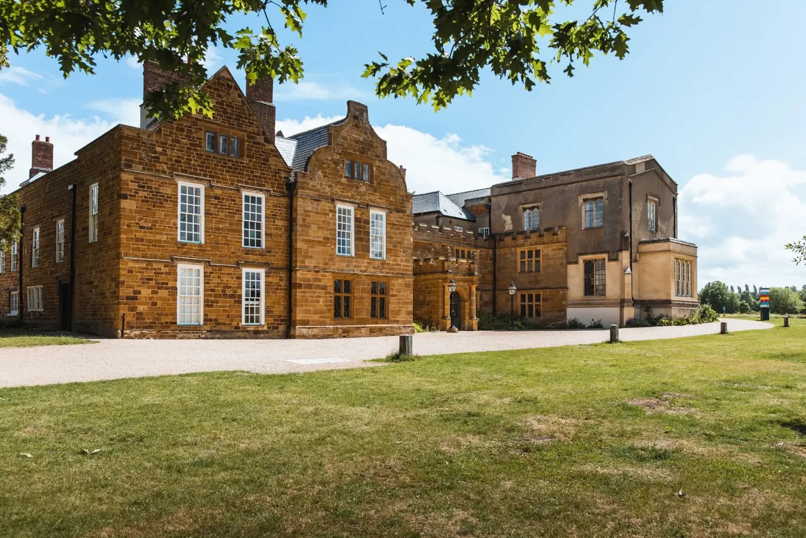 Delapré Abbey, Northampton