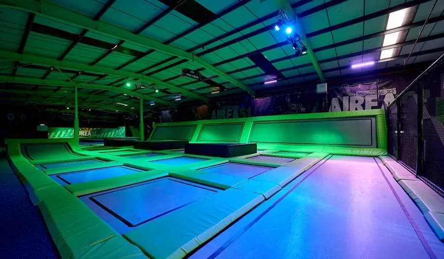 AIREA51 main arena with trampolines and activities