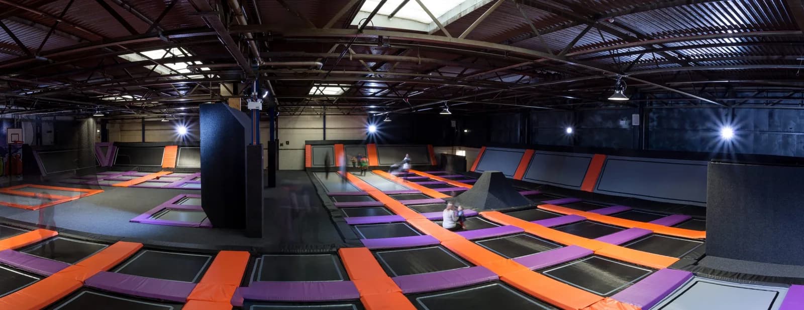 Open jump area at Airbox Bounce trampoline park
