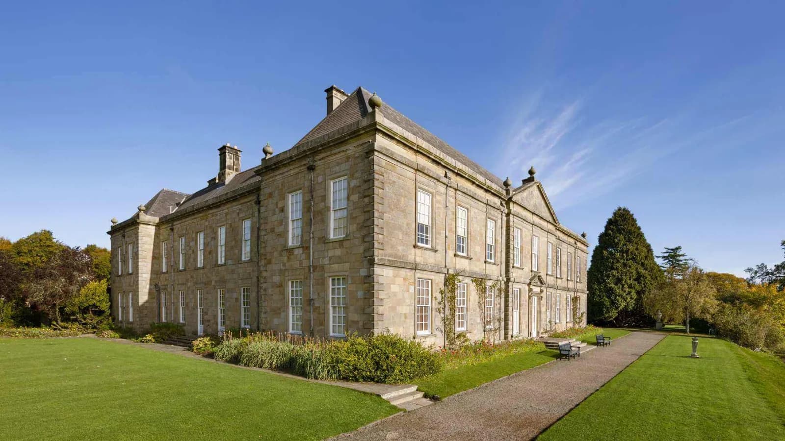Wallington Hall exterior view