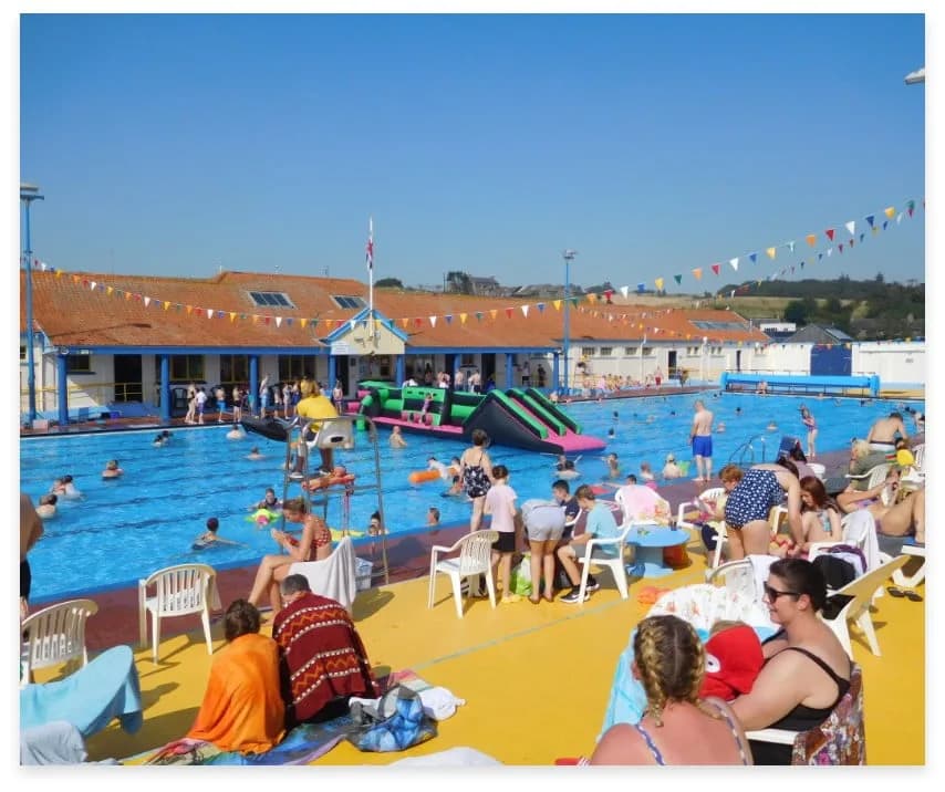 Stonehaven Open Air Swimming Pool, Aberdeen