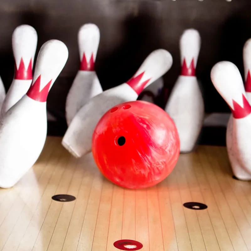 M&D's Cosmic Bowl, Motherwell