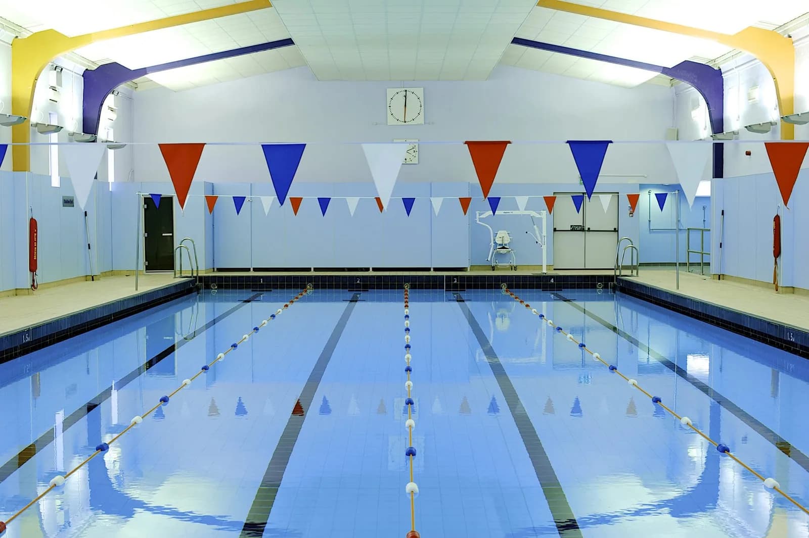 Kelso Swimming Pool, Across the Borders