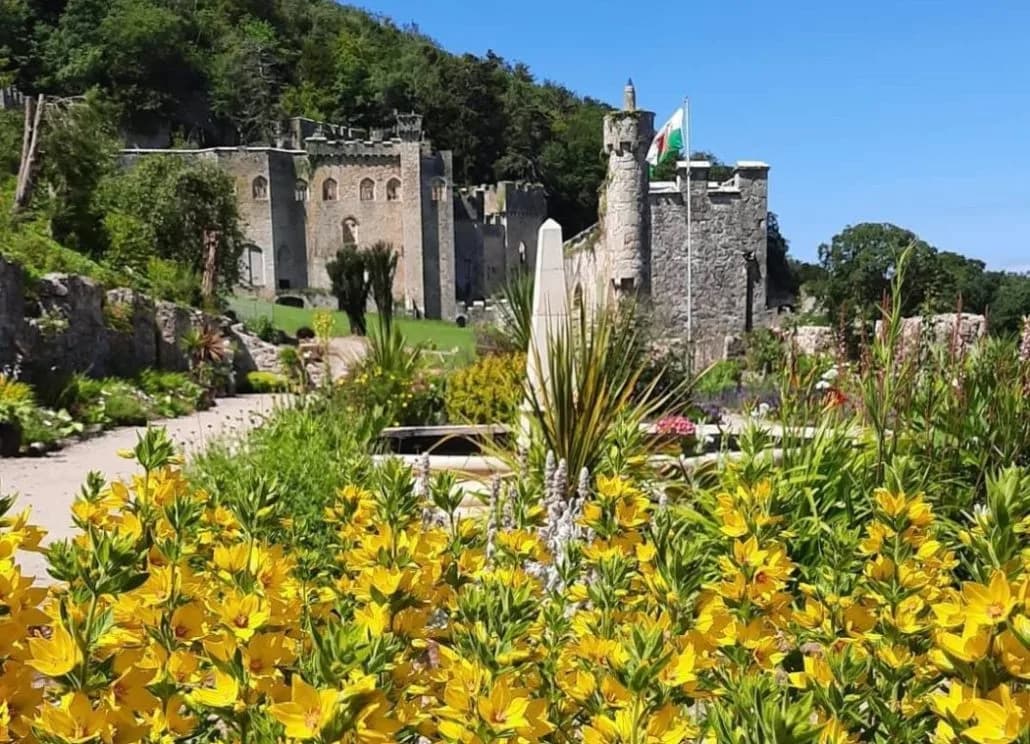 Gwrych Castle, Abergele