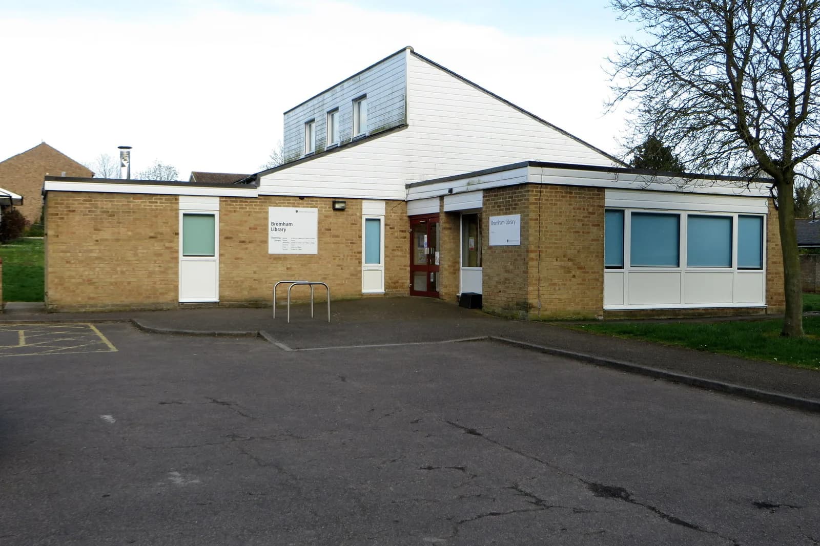 Bromham Library building on Springfield Drive, Bromham, Bedfordshire