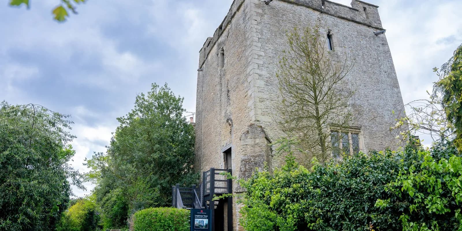 Longthorpe Tower, Peterborough